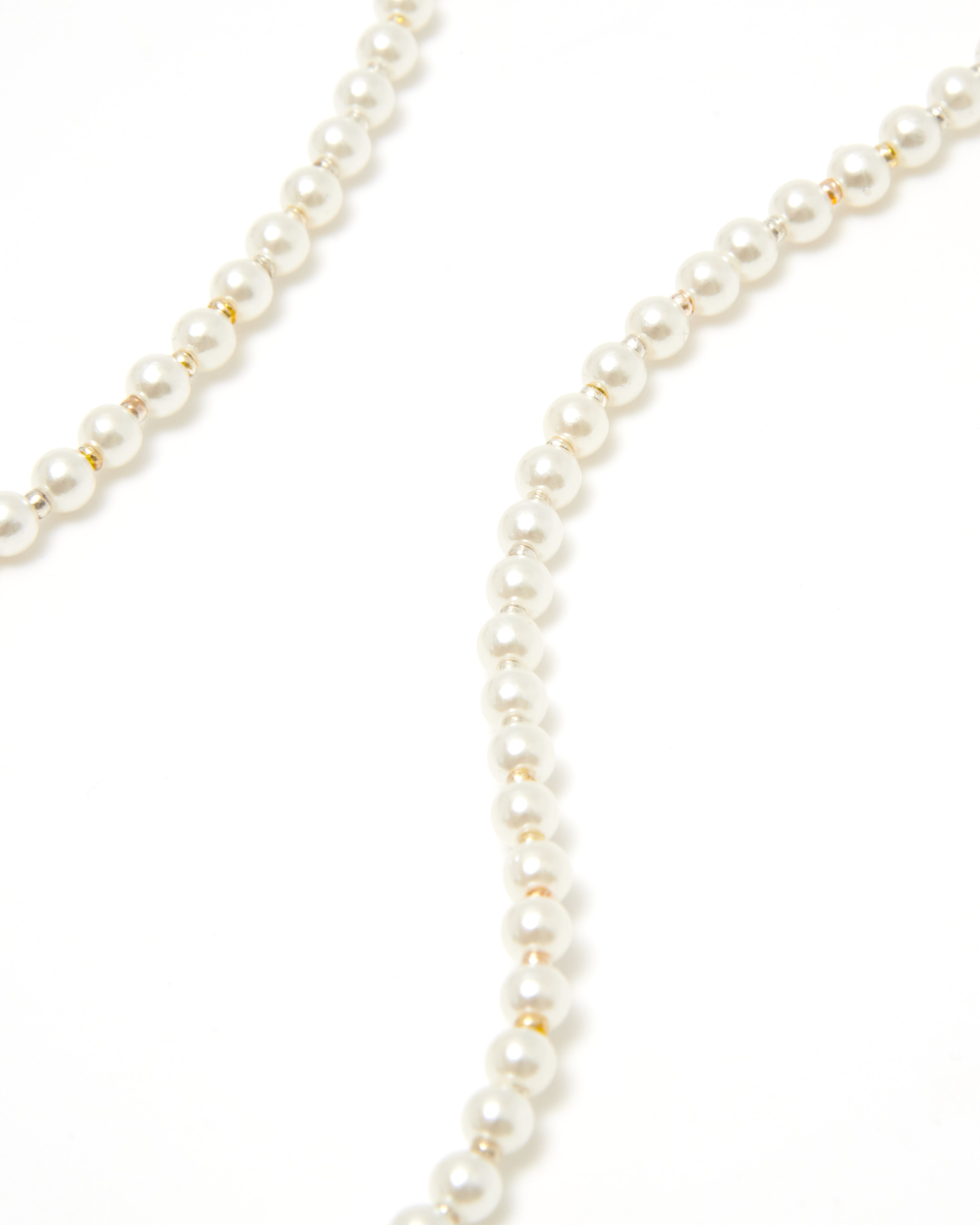 Essntl Pearl Chain