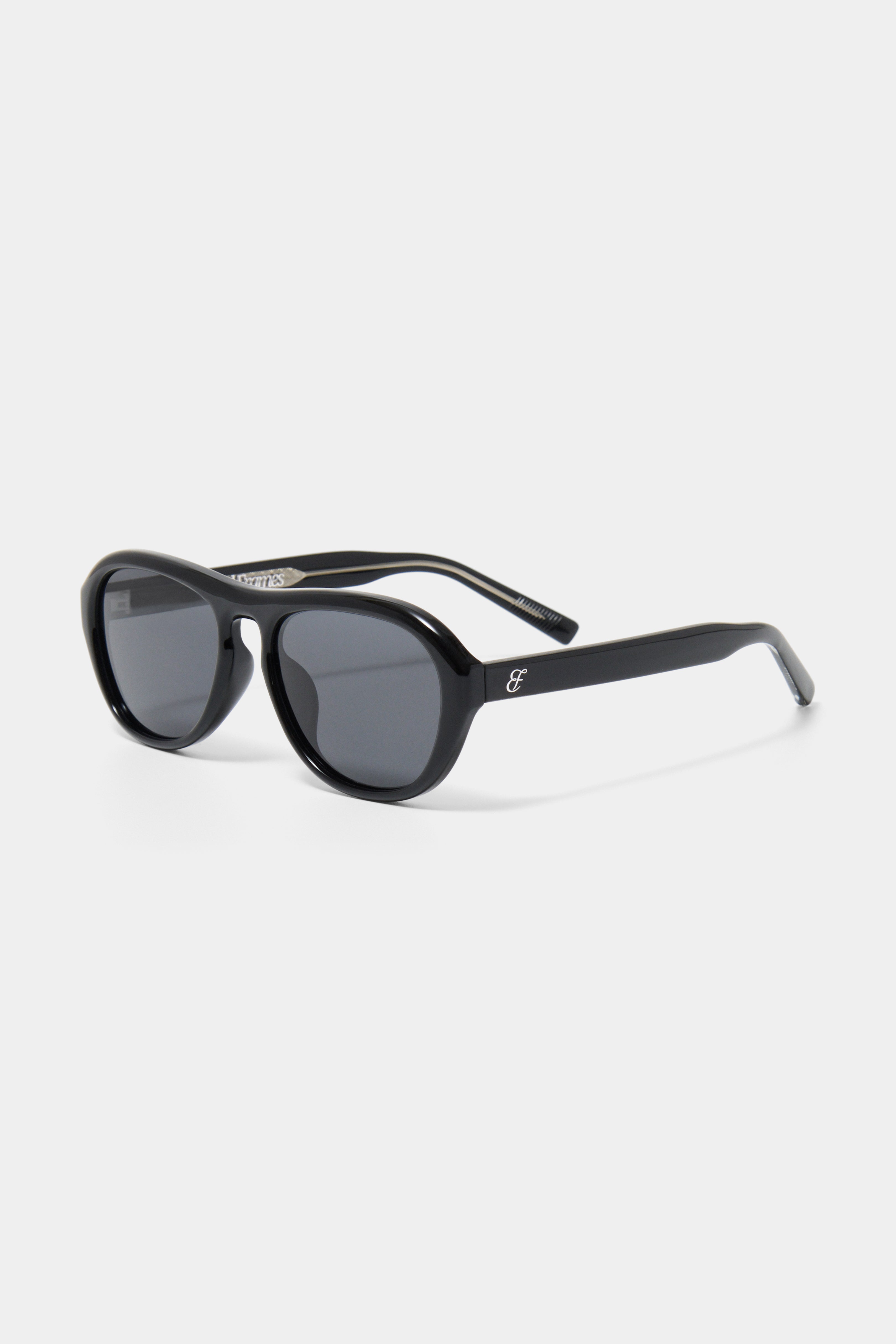 Amalfi - Jet Black