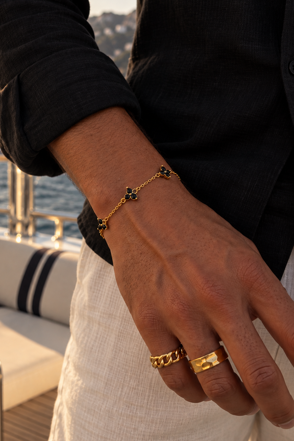 Clover Bracelet - Gold